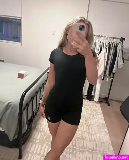 Mormonbarbie 1 OnlyFans Thumbnail #7JKifnn2Iw