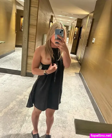 Mormonbarbie 1 OnlyFans Thumbnail #Q9VAsfX4C6