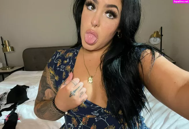 Mormonnextdoor OnlyFans Thumbnail #vYUKB7VaKF