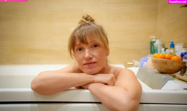 Moroshka OnlyFans Thumbnail #CuN3Tr1wne