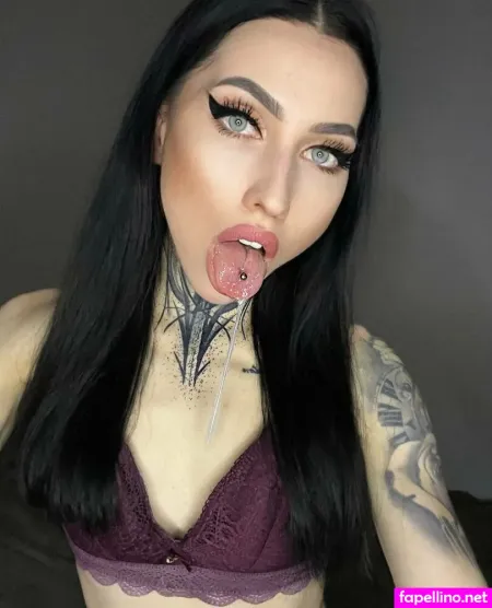 Morticia Addams Vip OnlyFans Thumbnail #v22QXqtYGP