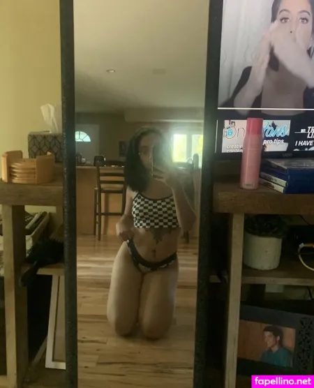 Morticia Widow2 OnlyFans Thumbnail #uSrchuNIYD