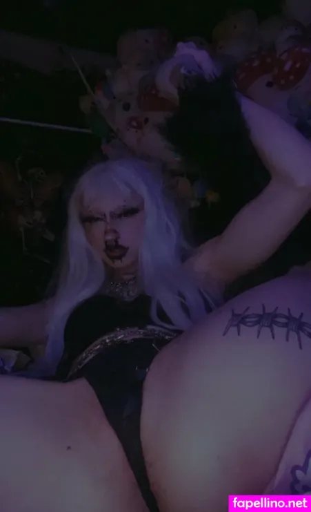 Mortuaryprincess OnlyFans Thumbnail #QFGATsIhF0