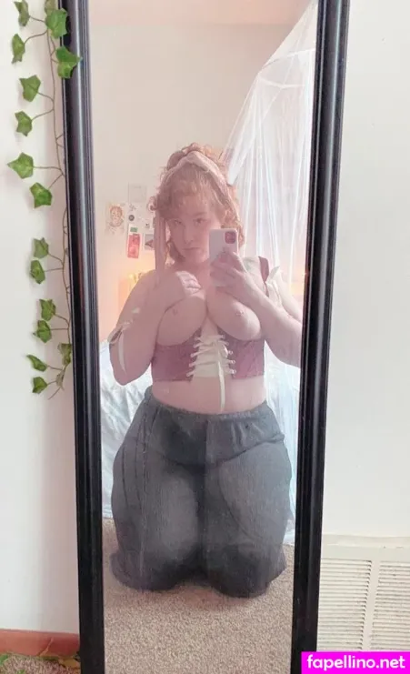 Mossmommy OnlyFans Thumbnail #R3xAm7Qf1d