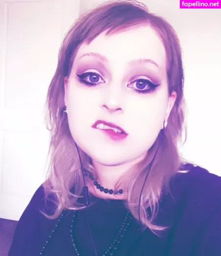 Mother Macabre OnlyFans Thumbnail #DYNrlpz1Wr