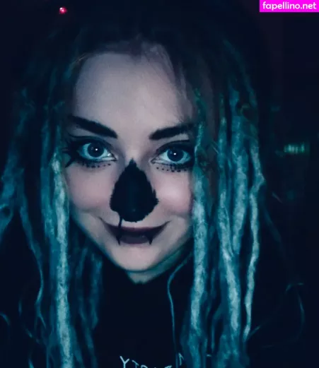 Mother Macabre OnlyFans Thumbnail #LqpkL9Jd19