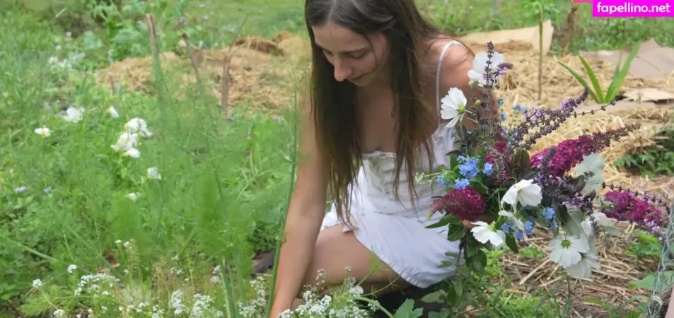 Mother The Mountain Farm OnlyFans Thumbnail #zcVYnePACP