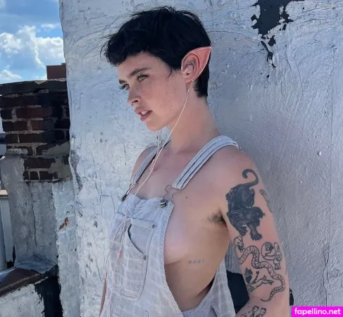 Motherbimbo Main Profile Photo