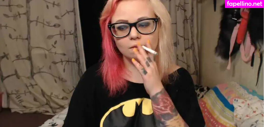 Memethug420, motherofmemes Nude Leaked OnlyFans Photo #KX6aOA4dry