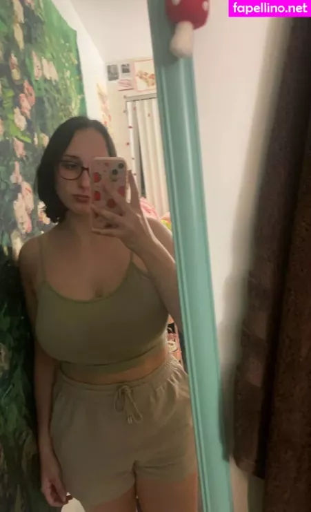 Motherofworms OnlyFans Thumbnail #qTBGyitar8