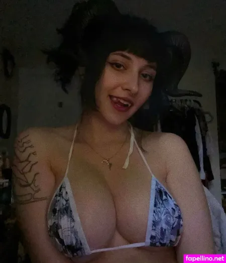 Mothgardener OnlyFans Thumbnail #gKi1OqmFUj