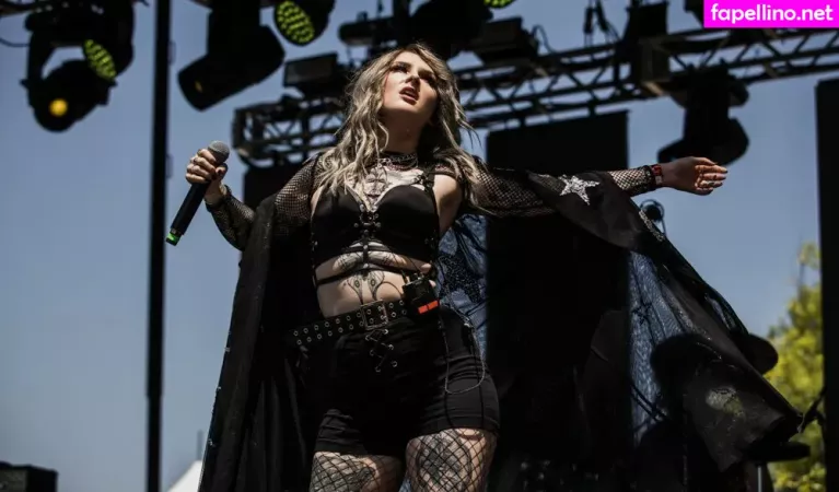 Mothica OnlyFans Thumbnail #EL9AIWaOTl