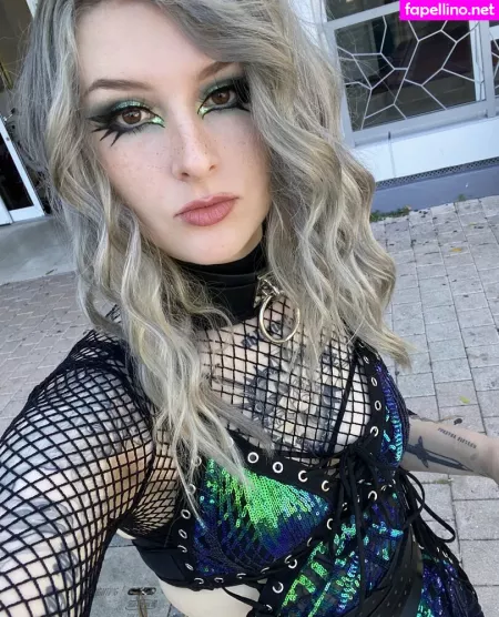 Mothica OnlyFans Thumbnail #bICqVdISgS