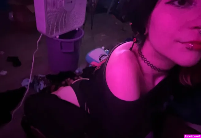 Mothmans Favorite Lamp Main Profile Photo