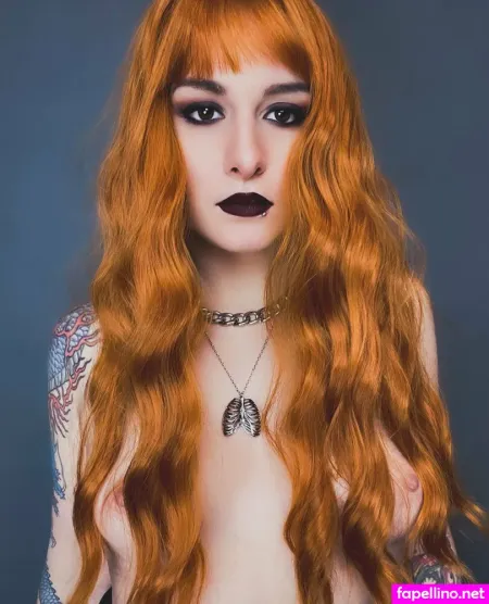 Mothqueenmythos OnlyFans Thumbnail #D6uNmIdDmm