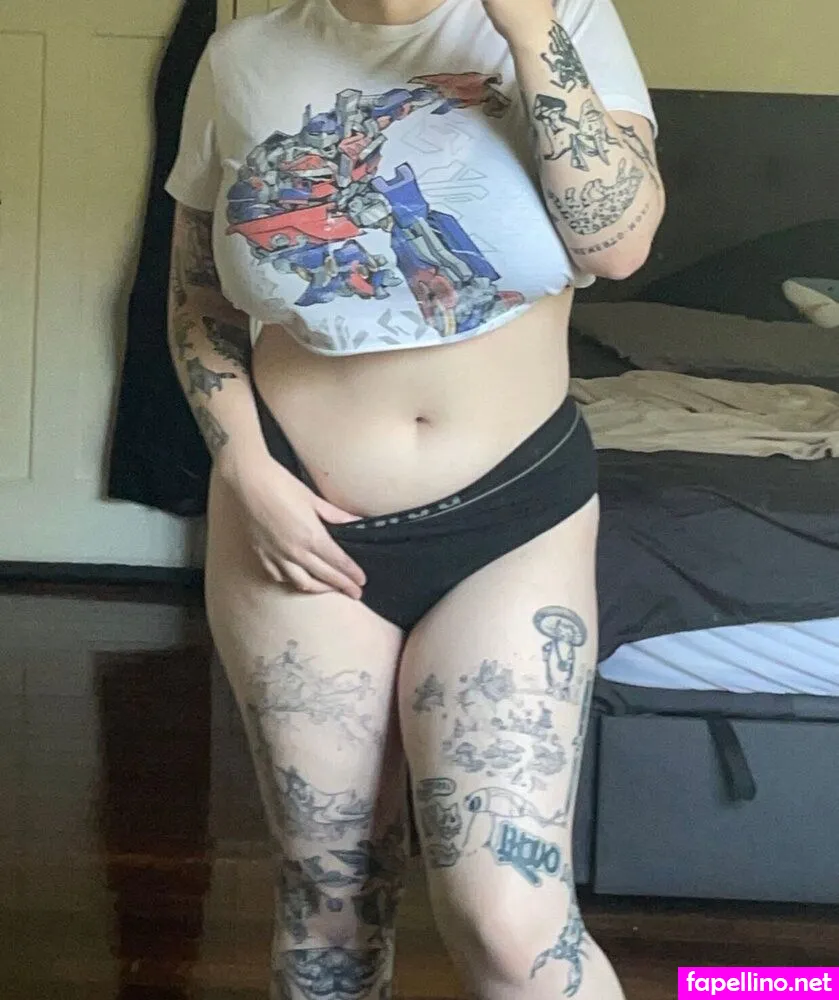 Mothbbyx, mothshroom_, mothshroomm Nude Leaked OnlyFans Photo #7IaOr8kqTm