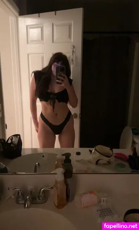 Moto Bxbymolly OnlyFans Thumbnail #YJ11BnvLaQ