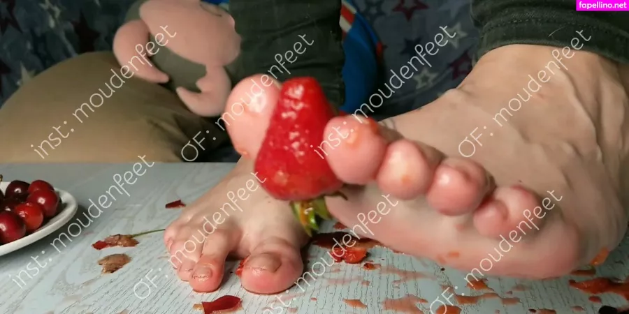 Moudenfeet OnlyFans Thumbnail #e4TeOUwmiy