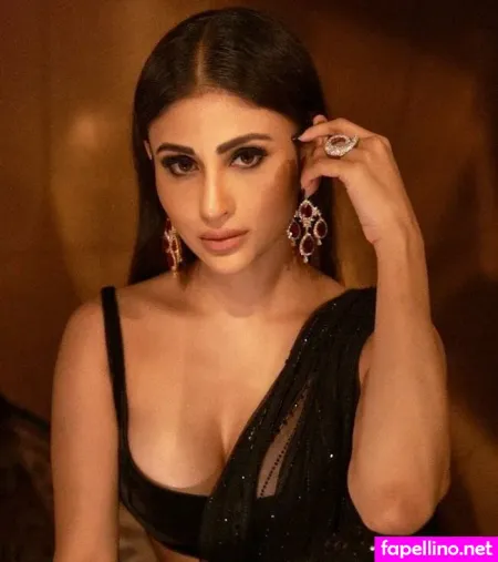 Mouni Roy OnlyFans Thumbnail #mtghPHBAfa