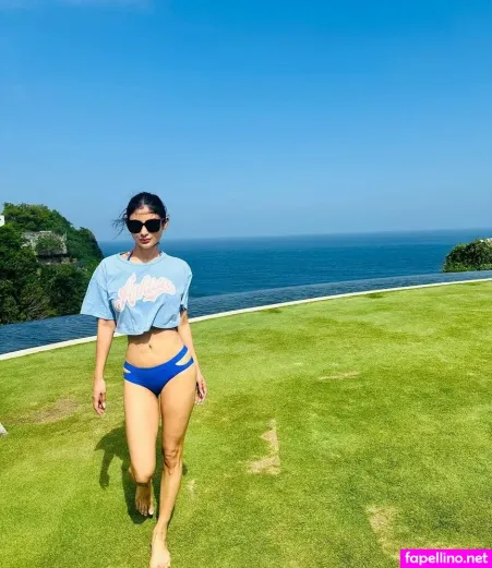 Mouni Roy OnlyFans Thumbnail #zoyYXRK38z