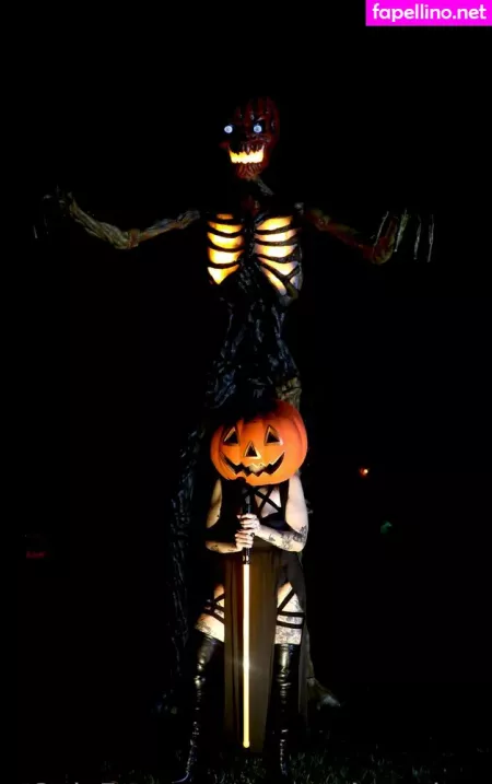 Mourning Glory OnlyFans Thumbnail #LHlR0wbEME