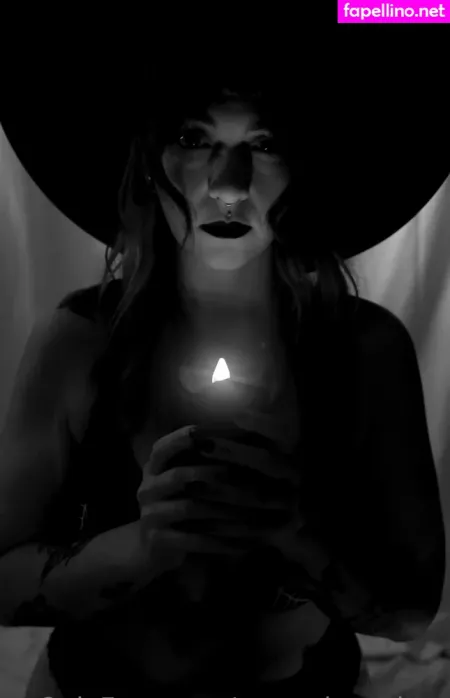 Mourning Glory OnlyFans Thumbnail #M1g1Gk1qYW