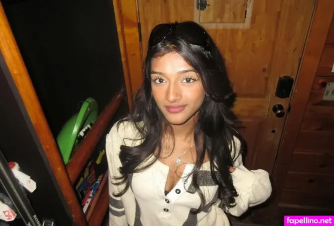 Moushicaa OnlyFans Thumbnail #VR9jZ6wLfA