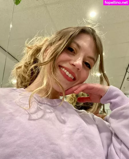 Mousiexox OnlyFans Thumbnail #9tBnPzjI3b
