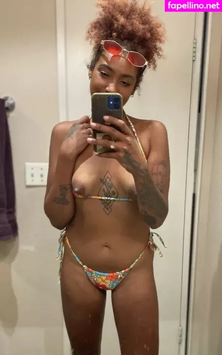 Moxie America OnlyFans Thumbnail #Kfz1YDpHCA