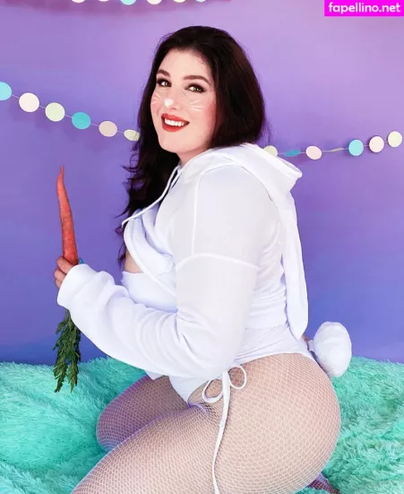 Moxymary OnlyFans Thumbnail #54URHXWW6x