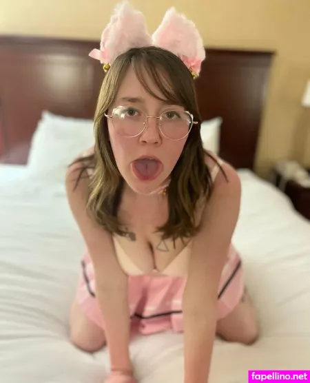 Moxynpickles OnlyFans Thumbnail #EWGWkcNuvt