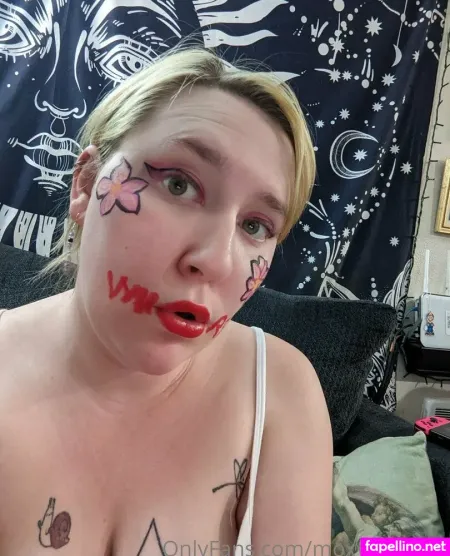 Moxynpickles OnlyFans Thumbnail #leCfV0hwIV