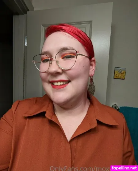 Moxynpickles OnlyFans Thumbnail #yerTe2GBjd