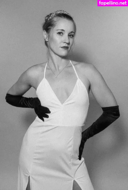 Mozasmr OnlyFans Thumbnail #85cFRswXv7