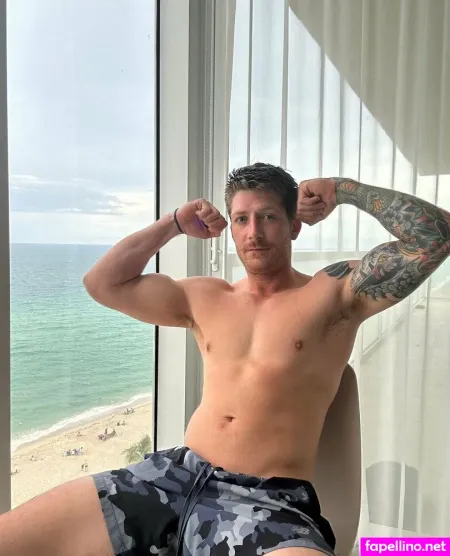 Mr Robinsonn OnlyFans Thumbnail #1AqafirXba