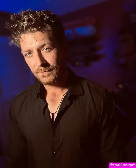 Mr Robinsonn OnlyFans Thumbnail #ItqH6dk5lt