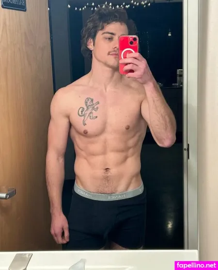 Mrblakemitchell 1 OnlyFans Thumbnail #IhhcZldNcd