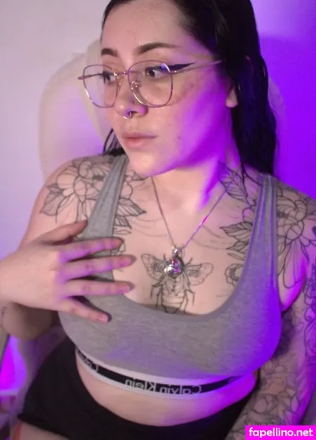 Mreita OnlyFans Thumbnail #5IqJtRu3XV