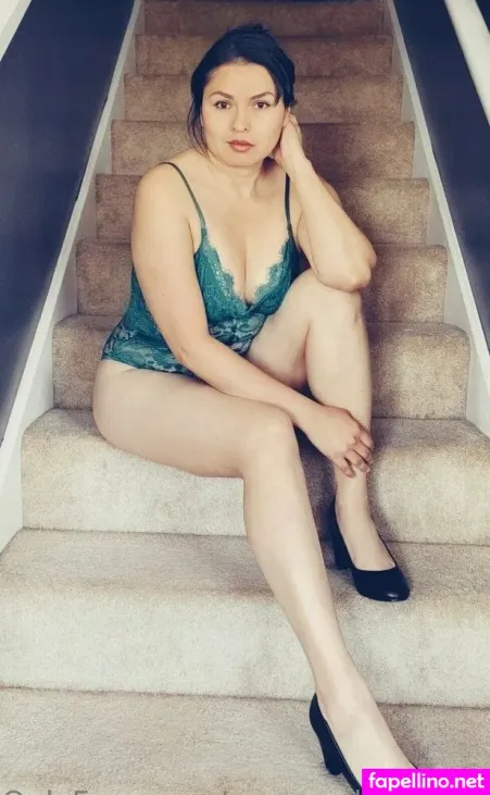 Mrs Anabananafree OnlyFans Thumbnail #qePCEKb9dZ