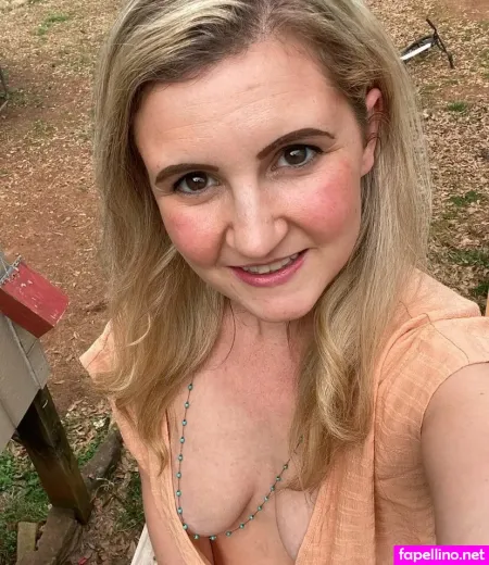 Mrs Bea Cullen OnlyFans Thumbnail #nSBHlYM3FD
