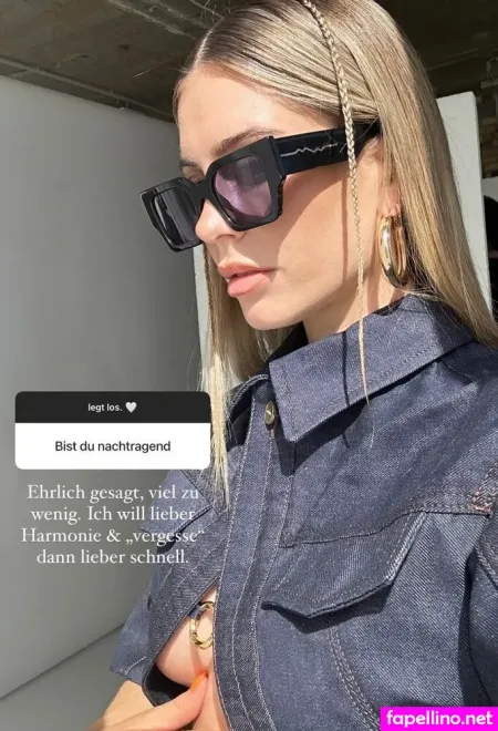 Mrs Bella 4 OnlyFans Thumbnail #Jr8AwEXX0S