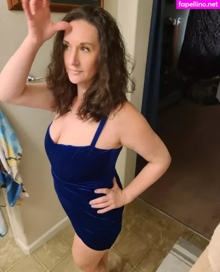 Mrs Bellacurves OnlyFans Thumbnail #3lxOva0TgQ