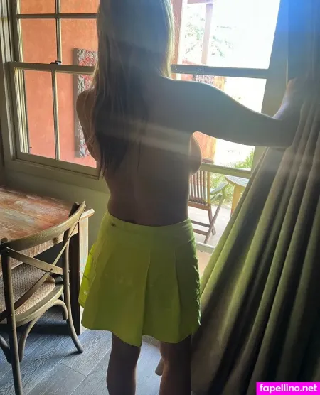 Mrs Brooke Miller OnlyFans Thumbnail #Acp3mx0fTa
