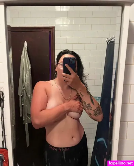 Mrs Homewrecker OnlyFans Thumbnail #0JinSb50f6