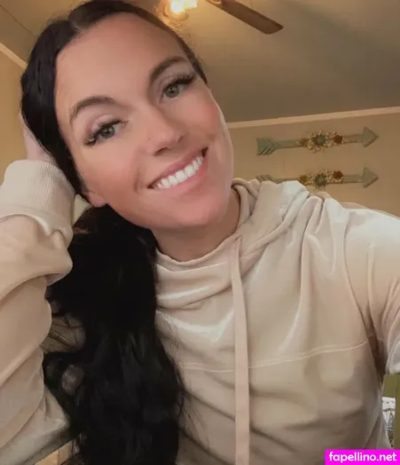 Mrs Jeanie OnlyFans Thumbnail #hAwxMAA75p