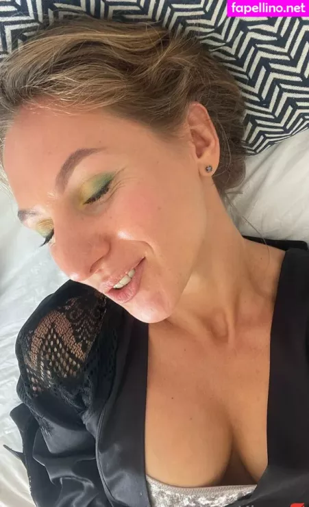 Mrs Kissvhs OnlyFans Thumbnail #LBc3A81OFl