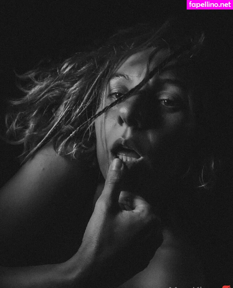 mrs_kelz, mrs_kissvhs Nude Leaked OnlyFans Photo #QE9JB5ngLB