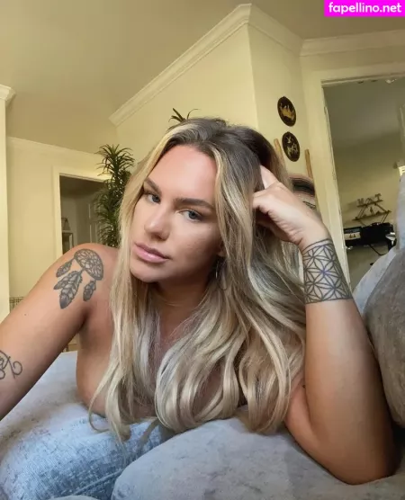 Mrs Lionbox OnlyFans Thumbnail #MxxxZiFWiw