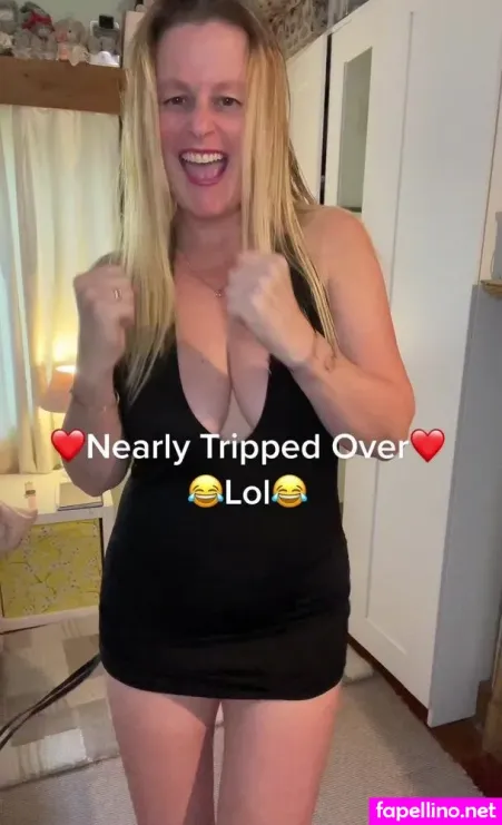 Mrs Marie OnlyFans Thumbnail #WOUz1L5OGi