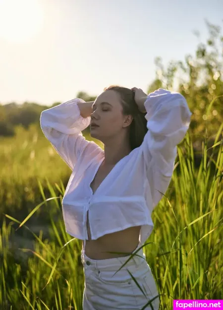 Mrs N OnlyFans Thumbnail #REY7RnXdJK